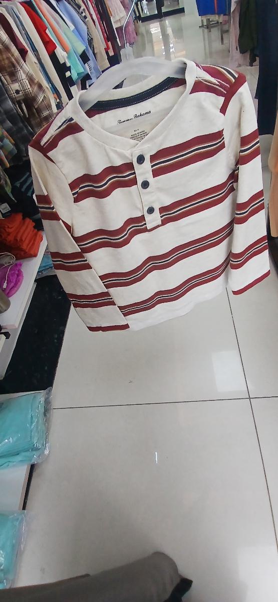 Tommy Bahama sweat shirt
