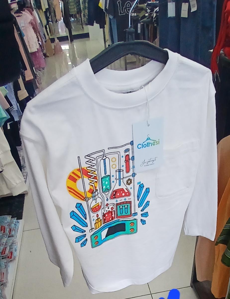 White Printed sweat shirt