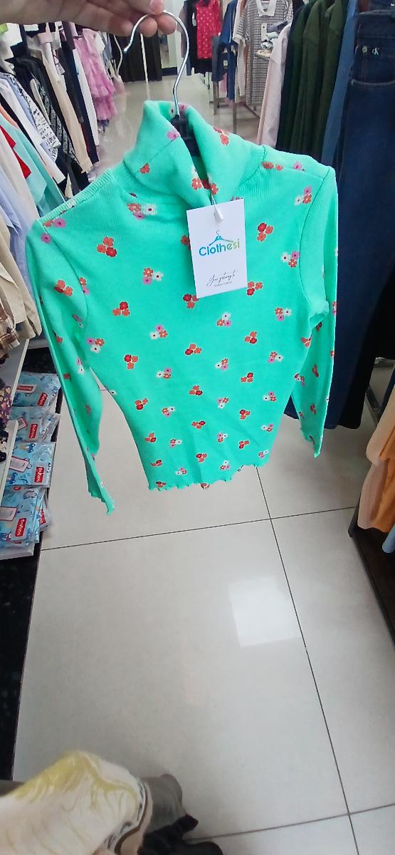 Pantaloons mock neck