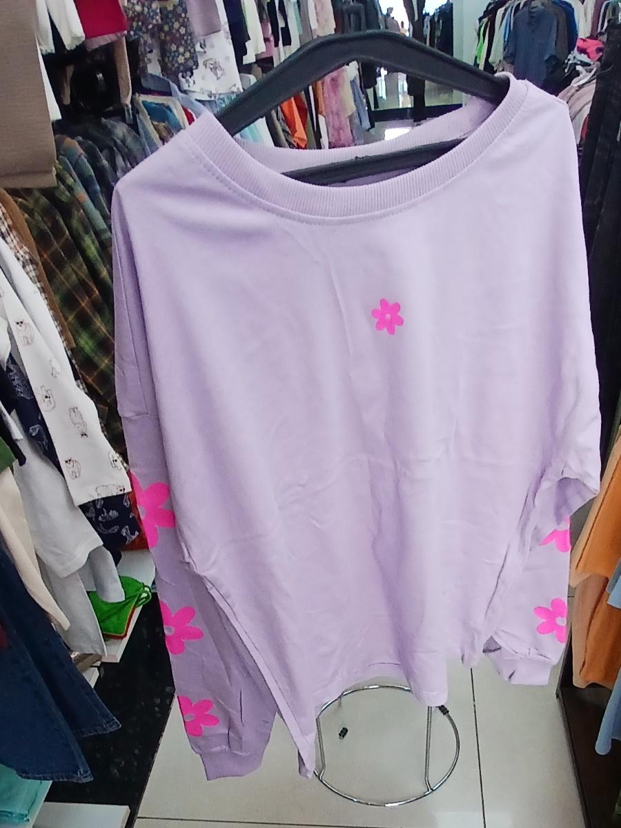 4 F Floral Print Lavender Sweatshirt