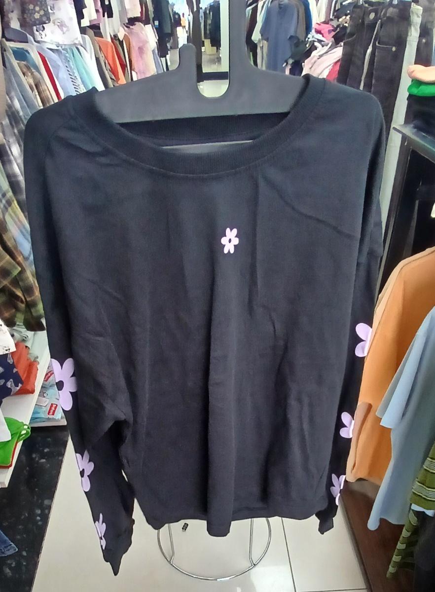 4 F Black Floral Print Sweatshirt