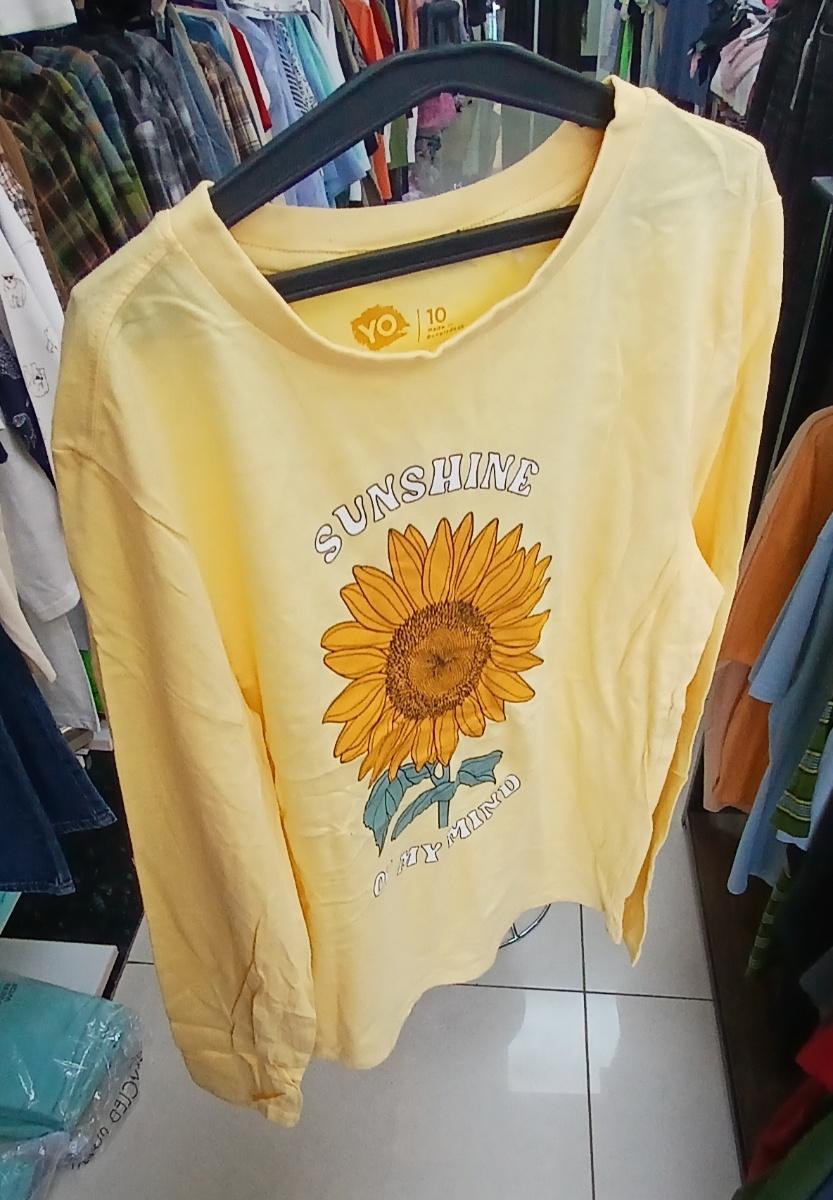 YO sweat shirt