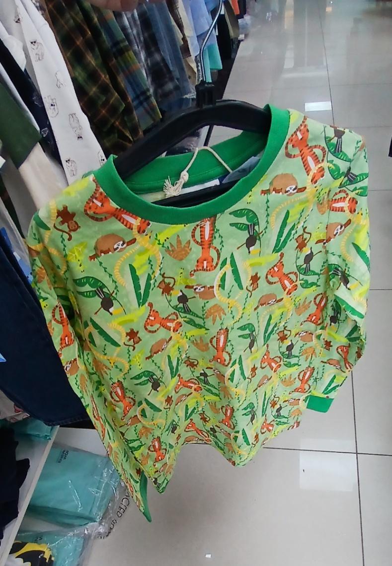 Lily and Dann sweat shirt