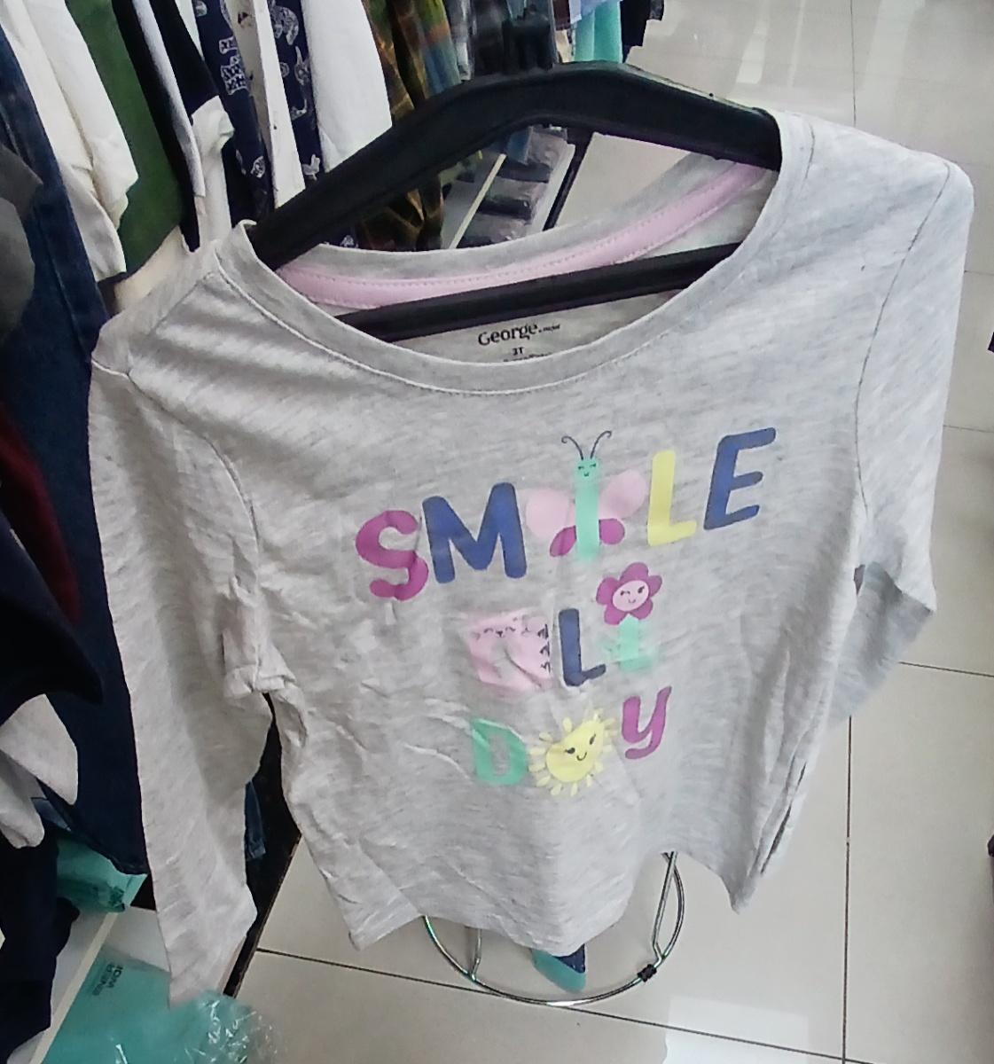 George Girl's "Smile Every Day" Graphic Sweat-Shirt