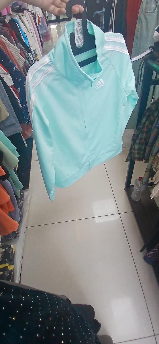 Adidas zipper view 1