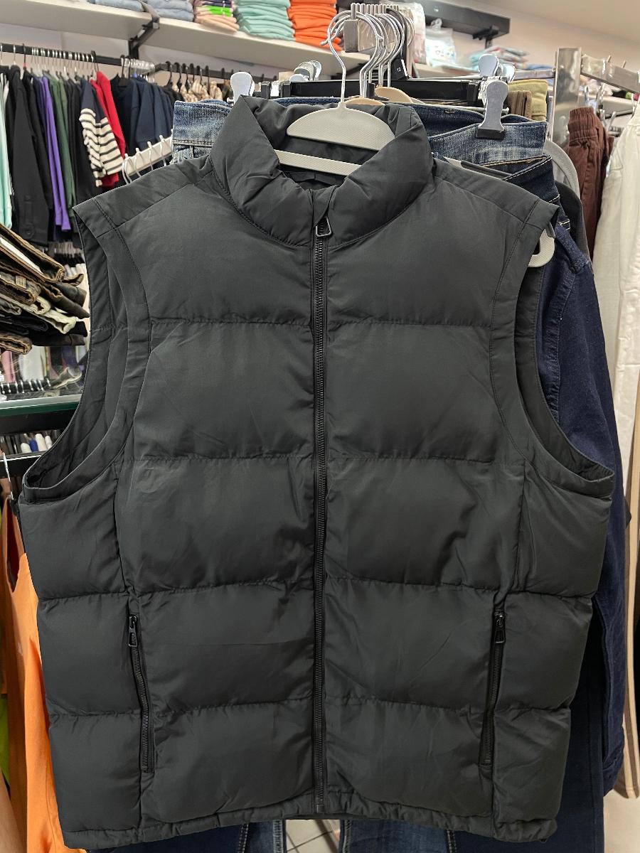 Zara quilted puffer vest view 1