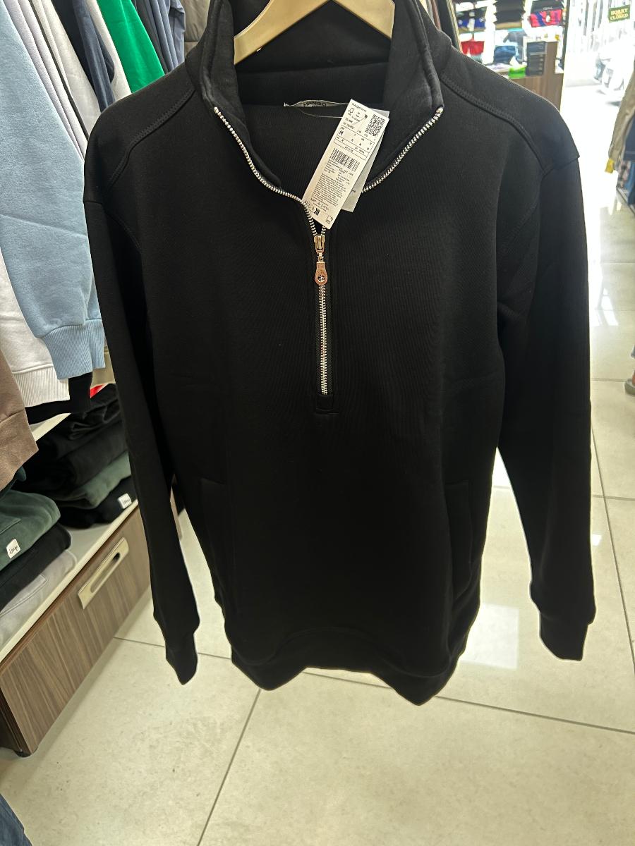 MNG Men's Black Zip Neck Sweatshirt view 1