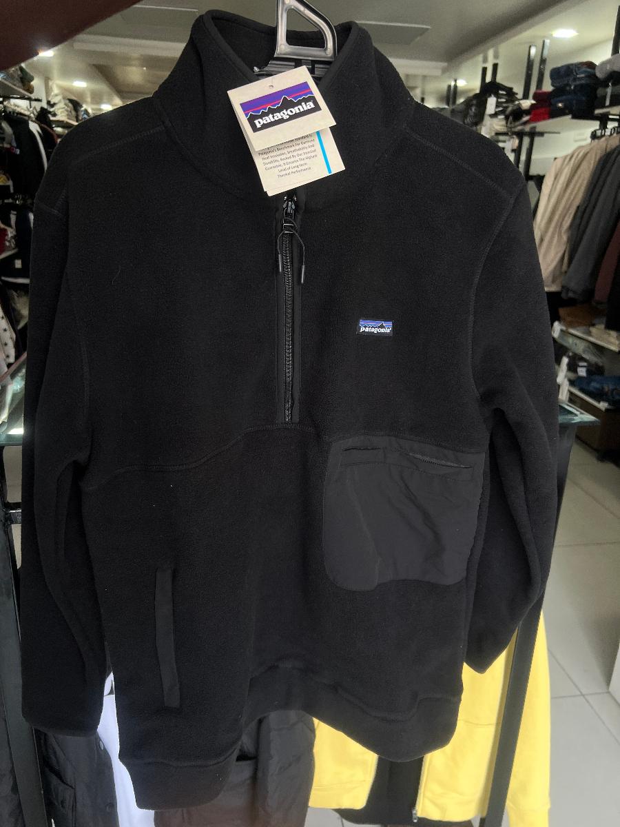 Patagonia Black Fleece Half-Zip Jacket view 1