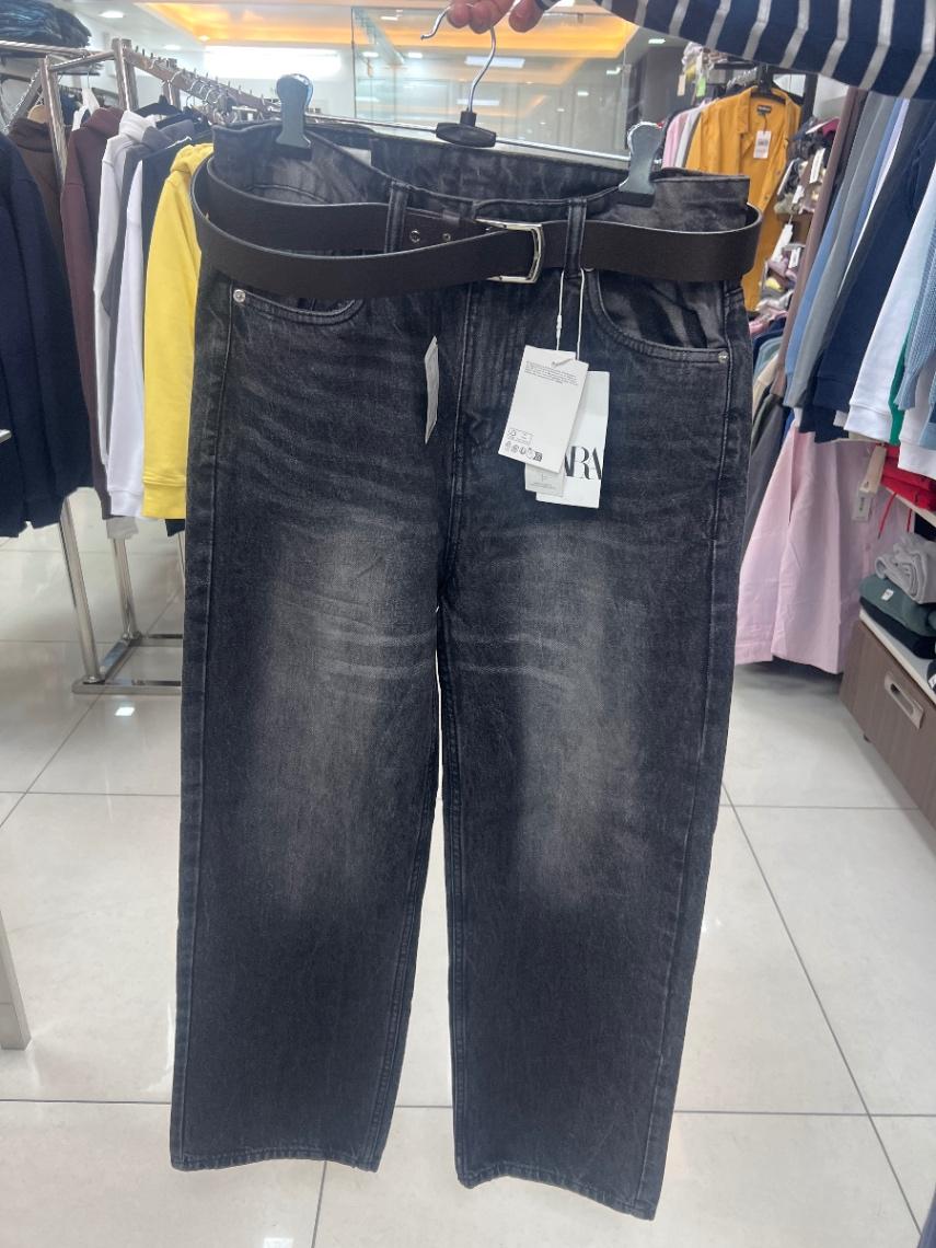 Zara  Washed Denim Jeans with Belt view 1