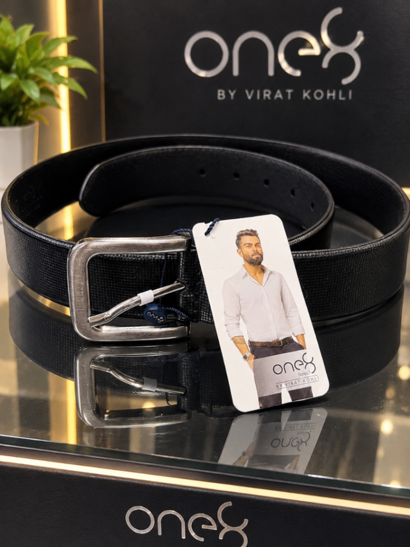 One8 Classic Leather Belt view 1